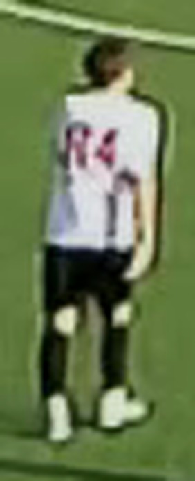 Aiden Peelle — #84, back number visible